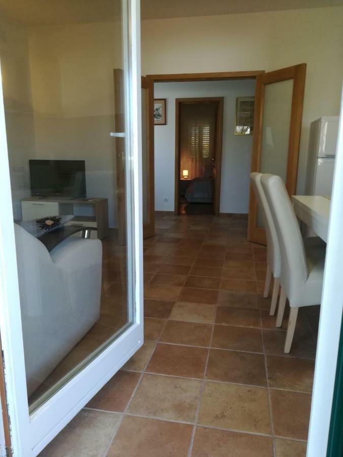 Apartman Zara Ražanj Екстериор снимка