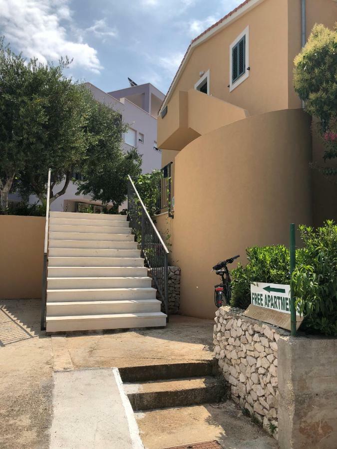 Apartman Zara Ražanj Екстериор снимка