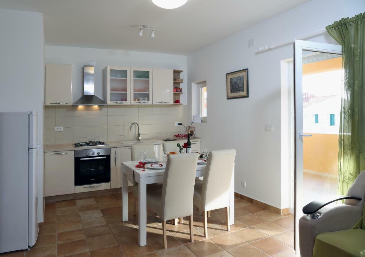 Apartman Zara Ražanj Екстериор снимка
